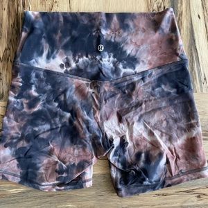 Lululemon align short 6”